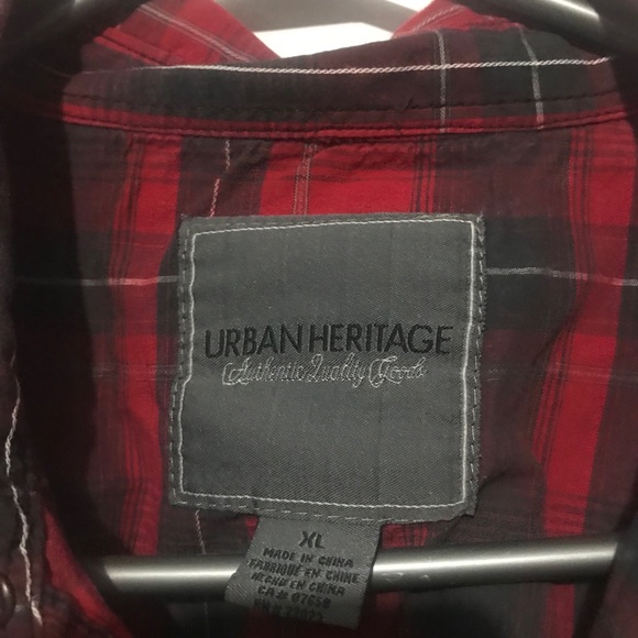 Urban Heritage Red and Black Flannel Shirt. XL - Picture 6 of 8